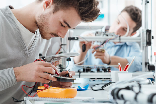 Grado Medio en Mantenimiento Electromecánico